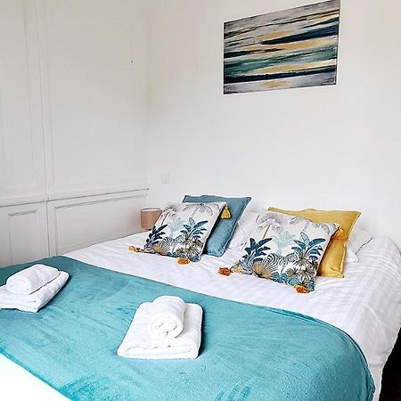 Les Lices, T2 De Caractere En Plein Centre Historique Apartment Vannes Bagian luar foto